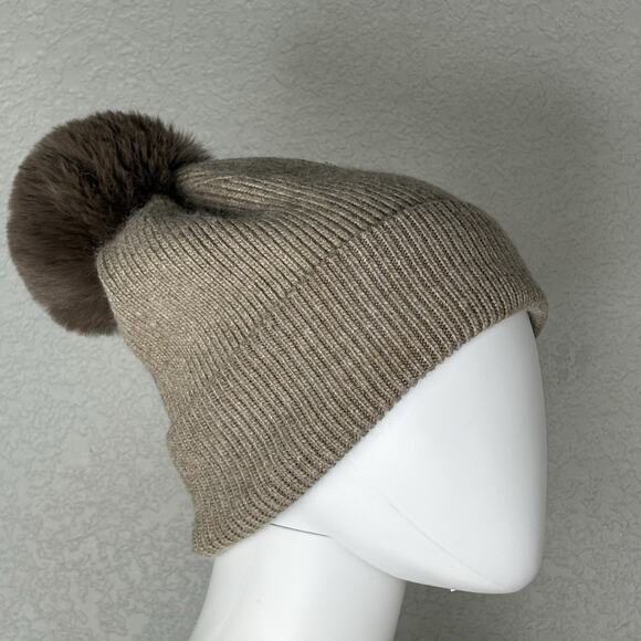 Norla Canada Alpaca Wool Blend Winter Beanie Hat Tan Faux Fur Pom Pom Luxe - Picture 2 of 6